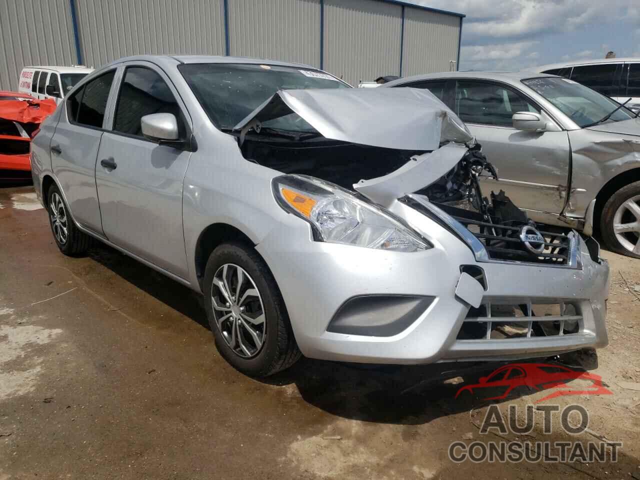 NISSAN VERSA 2017 - 3N1CN7AP5HL881525