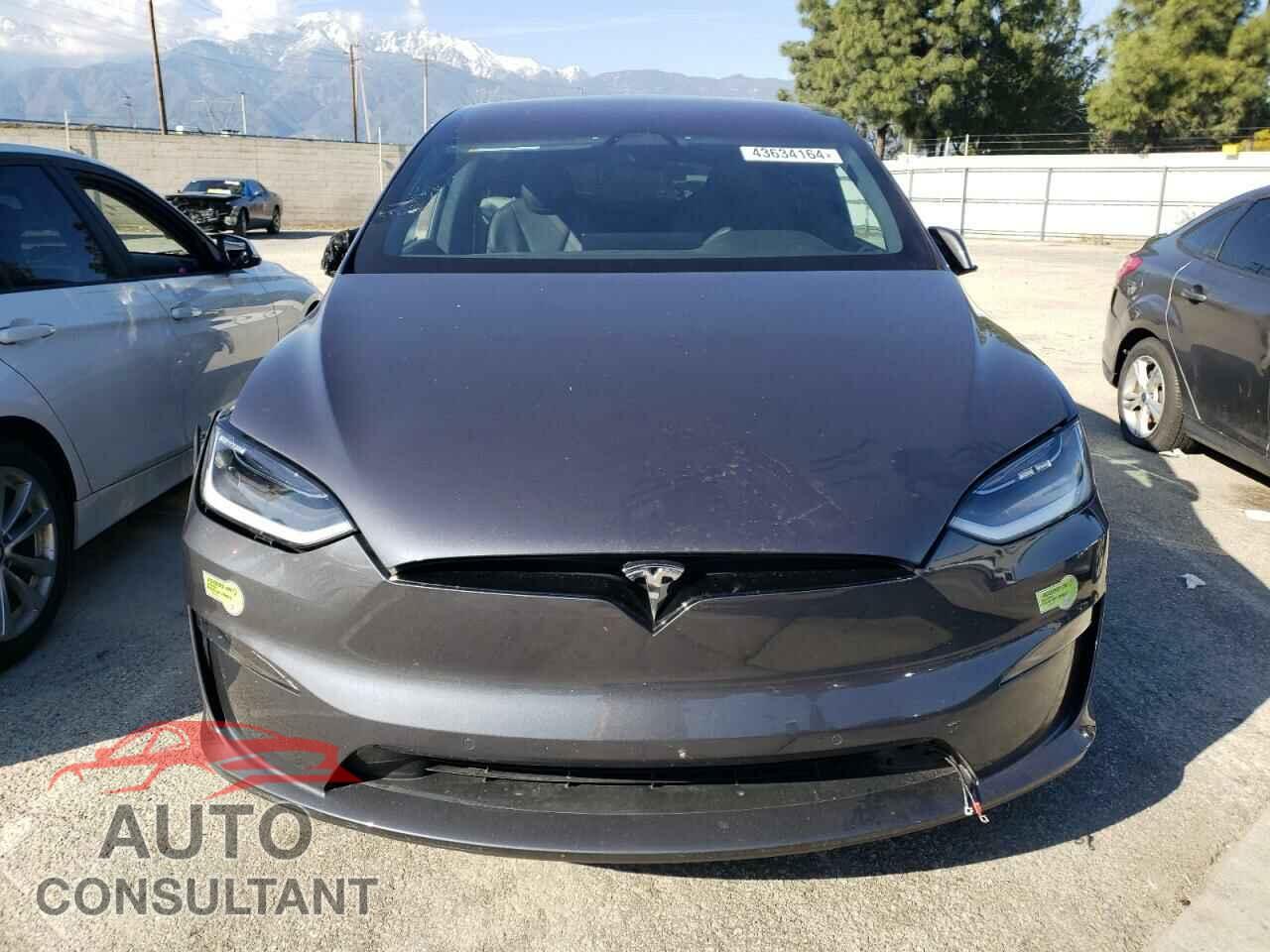 TESLA MODEL X 2023 - 7SAXCBE59PF370061