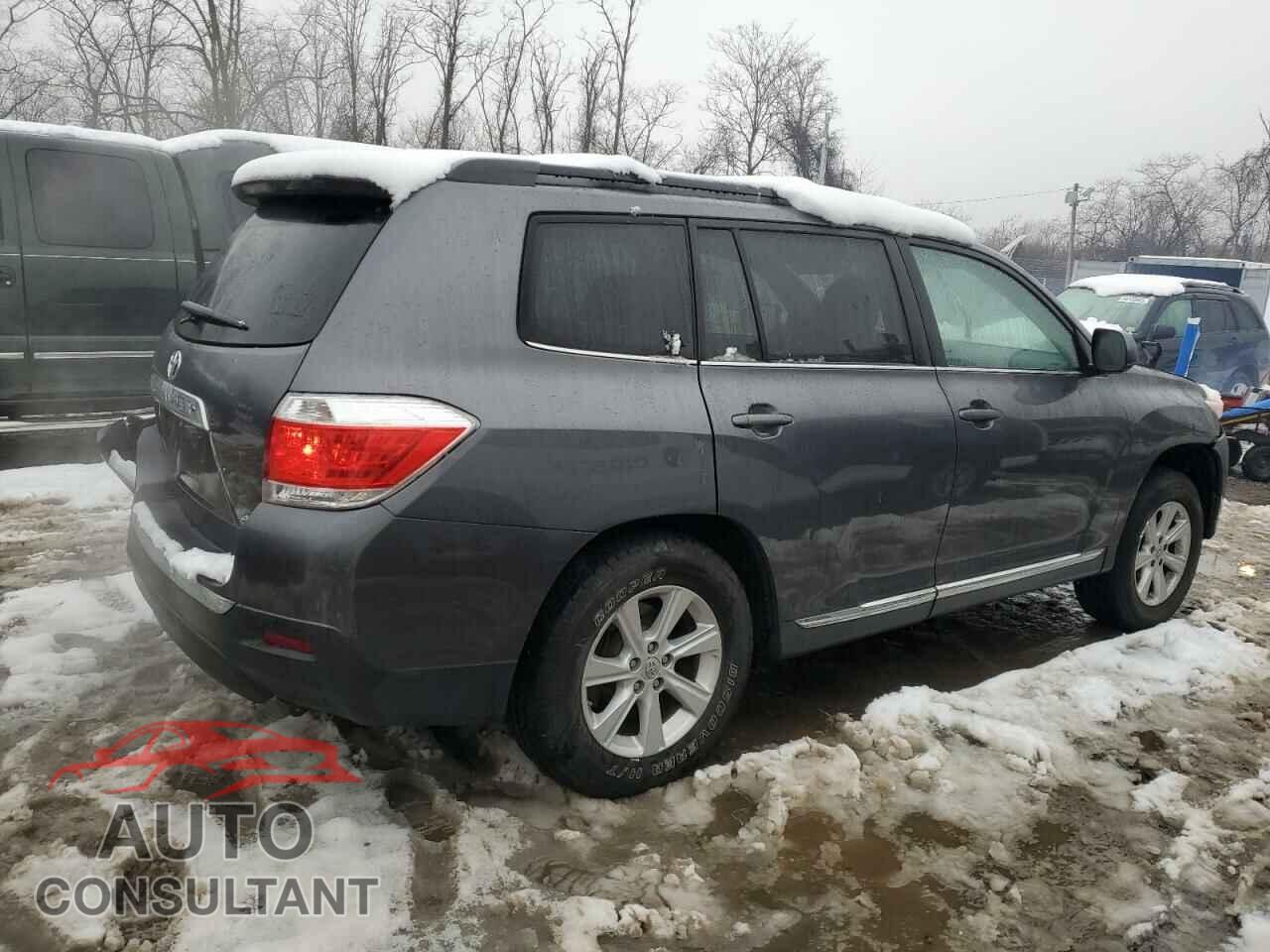 TOYOTA HIGHLANDER 2012 - 5TDBK3EH4CS100607