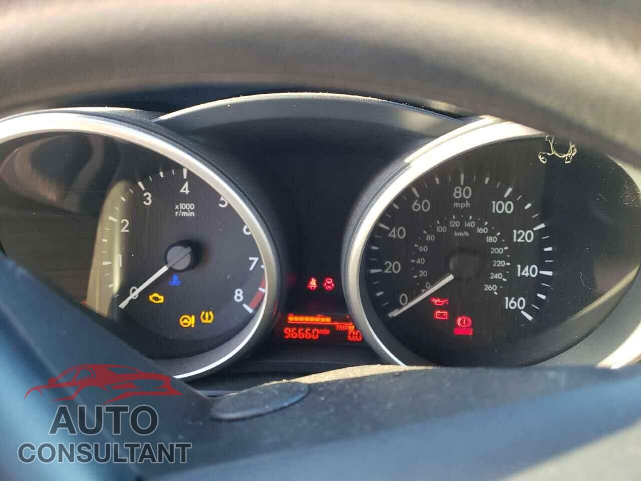 MAZDA 5 2012 - JM1CW2BL8C0109129