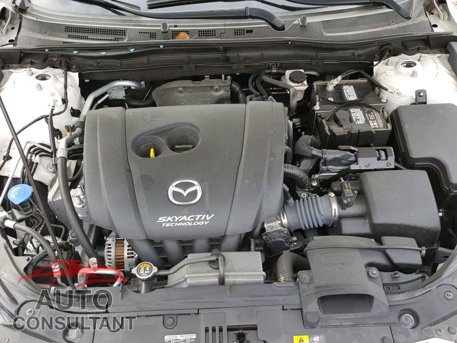 MAZDA 3 2017 - 3MZBN1V72HM100113