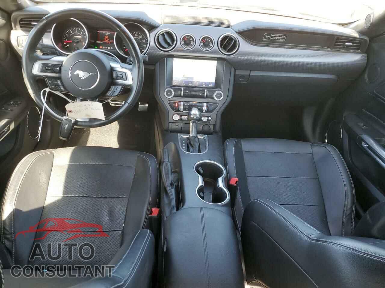 FORD MUSTANG 2020 - 1FA6P8CF7L5134165