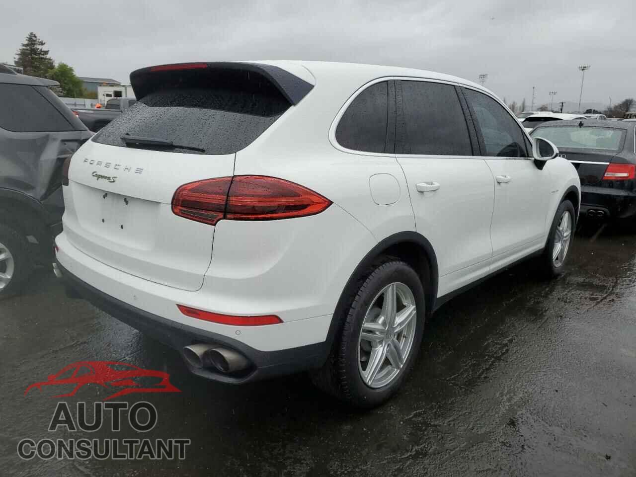 PORSCHE CAYENNE 2016 - WP1AE2A2XGLA64409