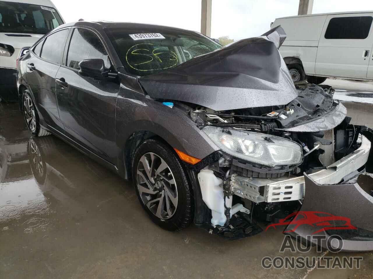 HONDA CIVIC 2018 - 19XFC2F76JE016195