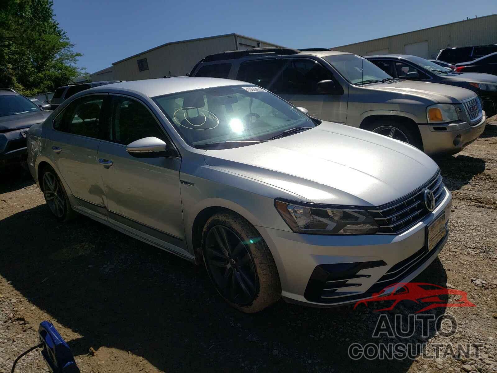 VOLKSWAGEN PASSAT 2017 - 1VWDT7A39HC040076