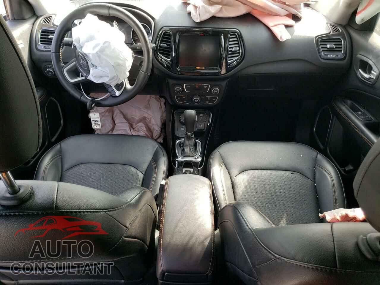JEEP COMPASS 2020 - 3C4NJDCB6LT146501
