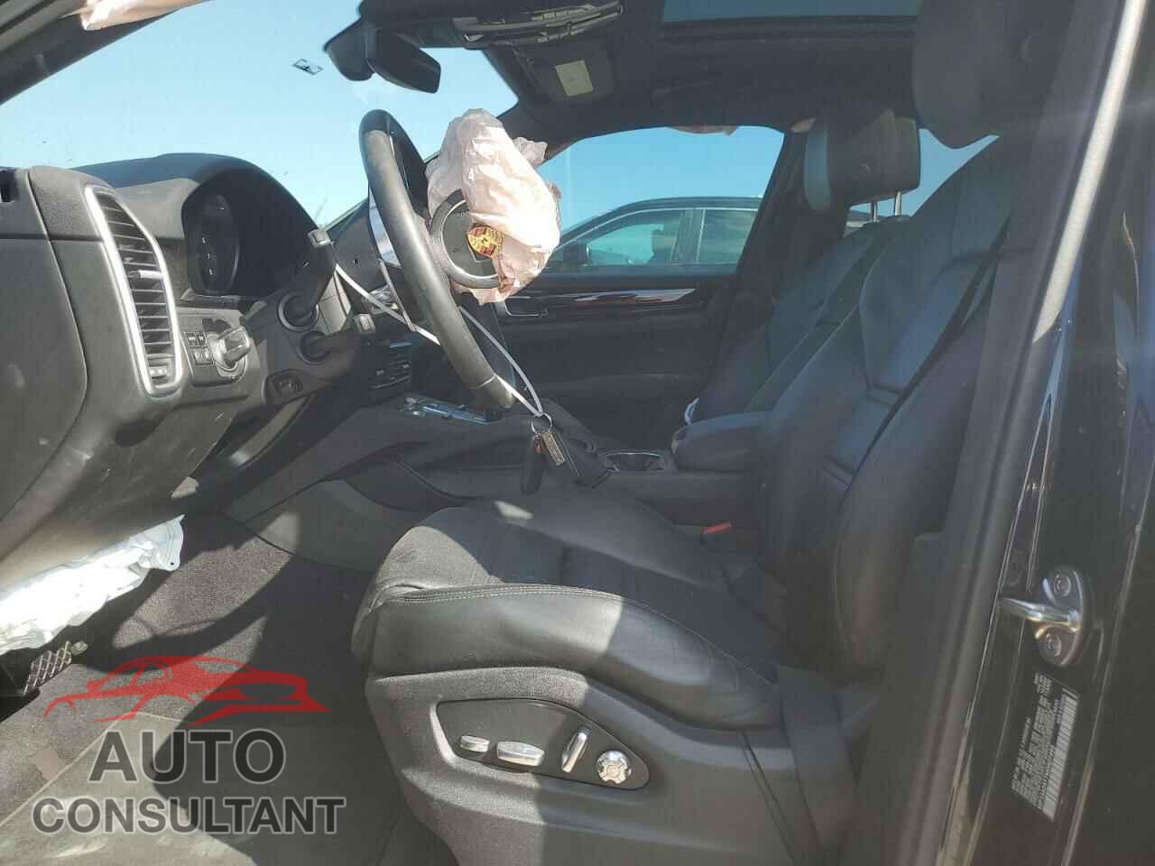 PORSCHE CAYENNE 2021 - WP1AA2AY7MDA07493