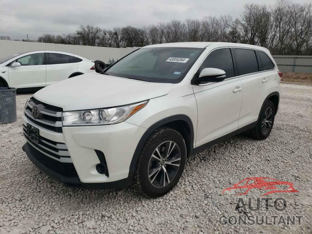 TOYOTA HIGHLANDER 2019 - 5TDZARFH6KS049385