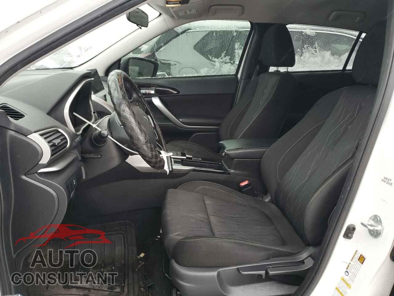 MITSUBISHI ECLIPSE 2019 - JA4AT5AA5KZ019698