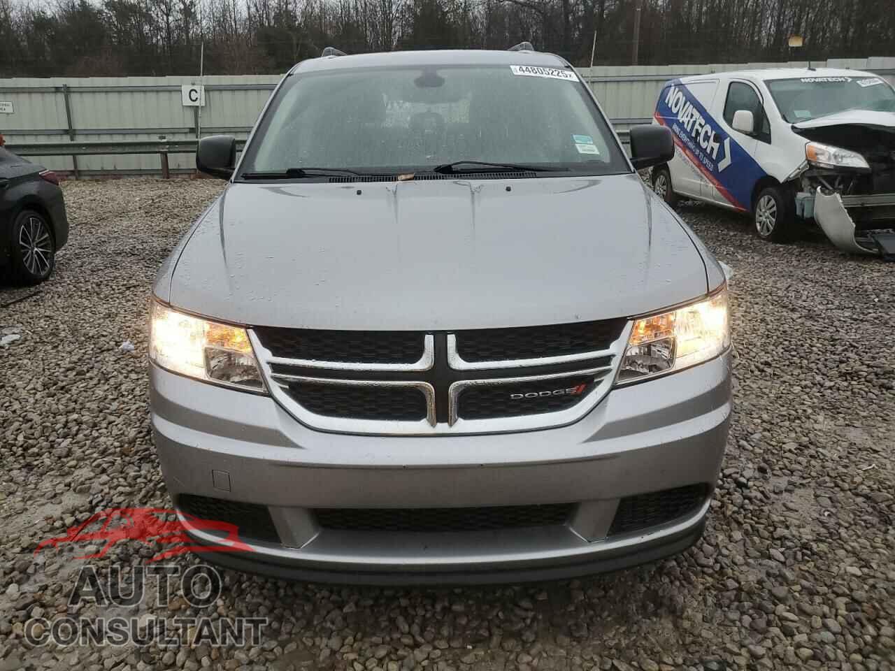 DODGE JOURNEY 2018 - 3C4PDCAB4JT508917