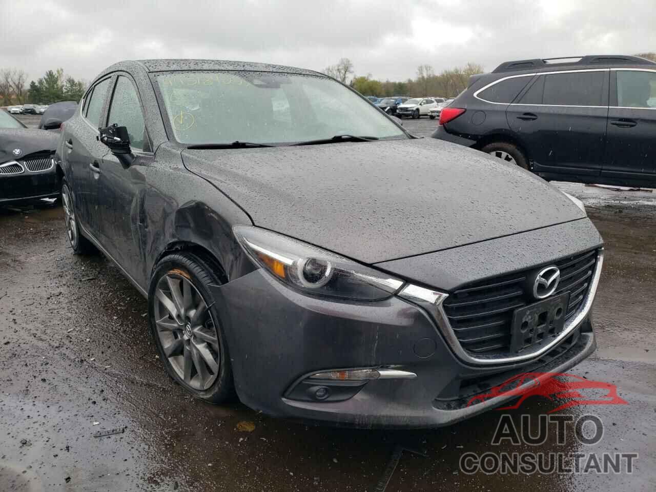 MAZDA 3 2018 - 3MZBN1M33JM164147