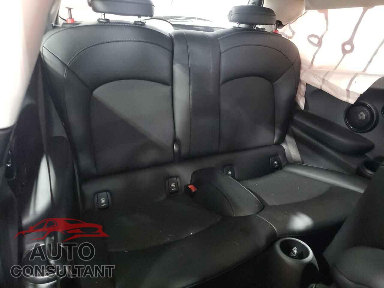 MINI COOPER 2017 - WMWXP5C35H3C64726