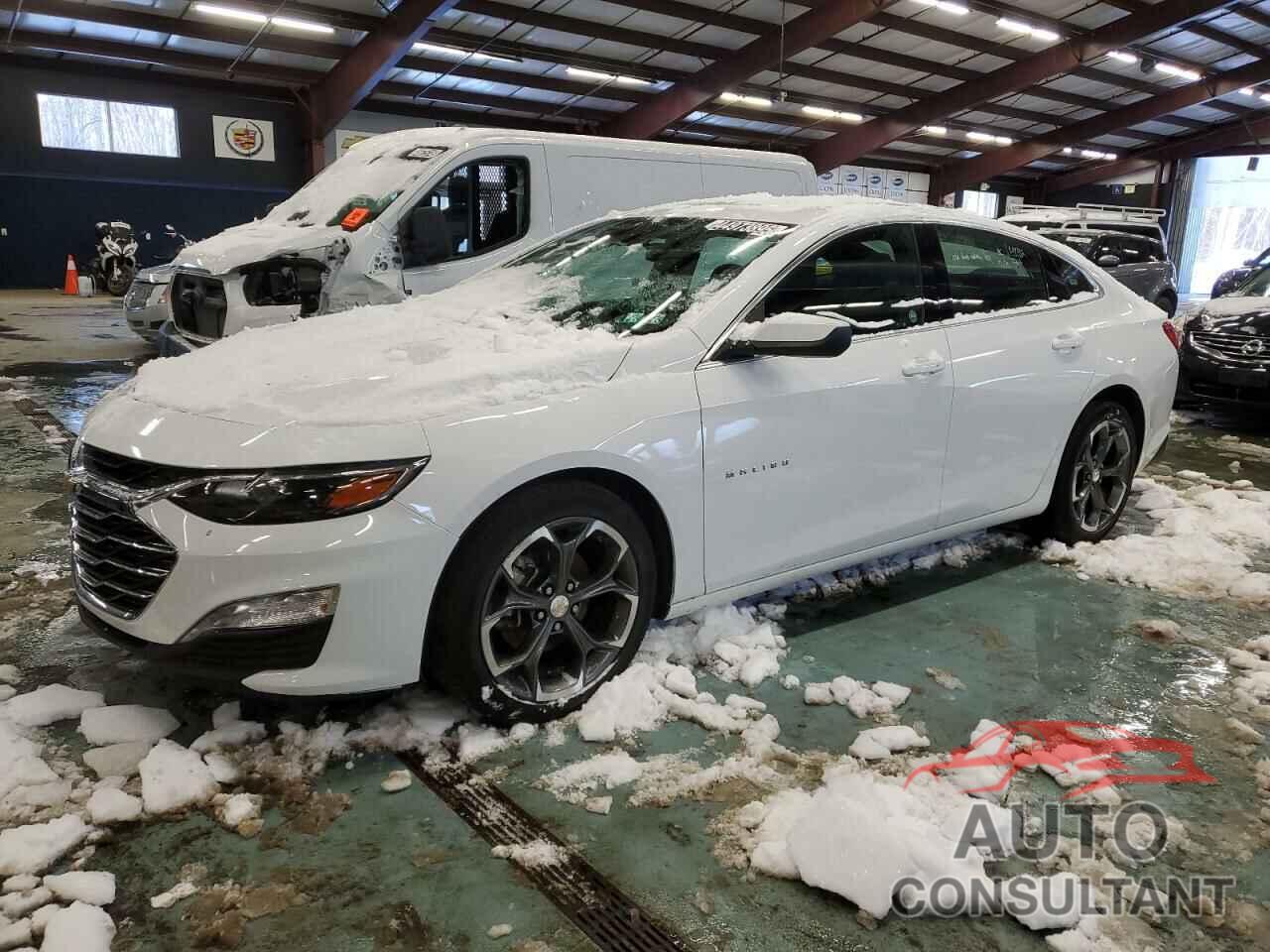 CHEVROLET MALIBU 2023 - 1G1ZD5ST0PF221663