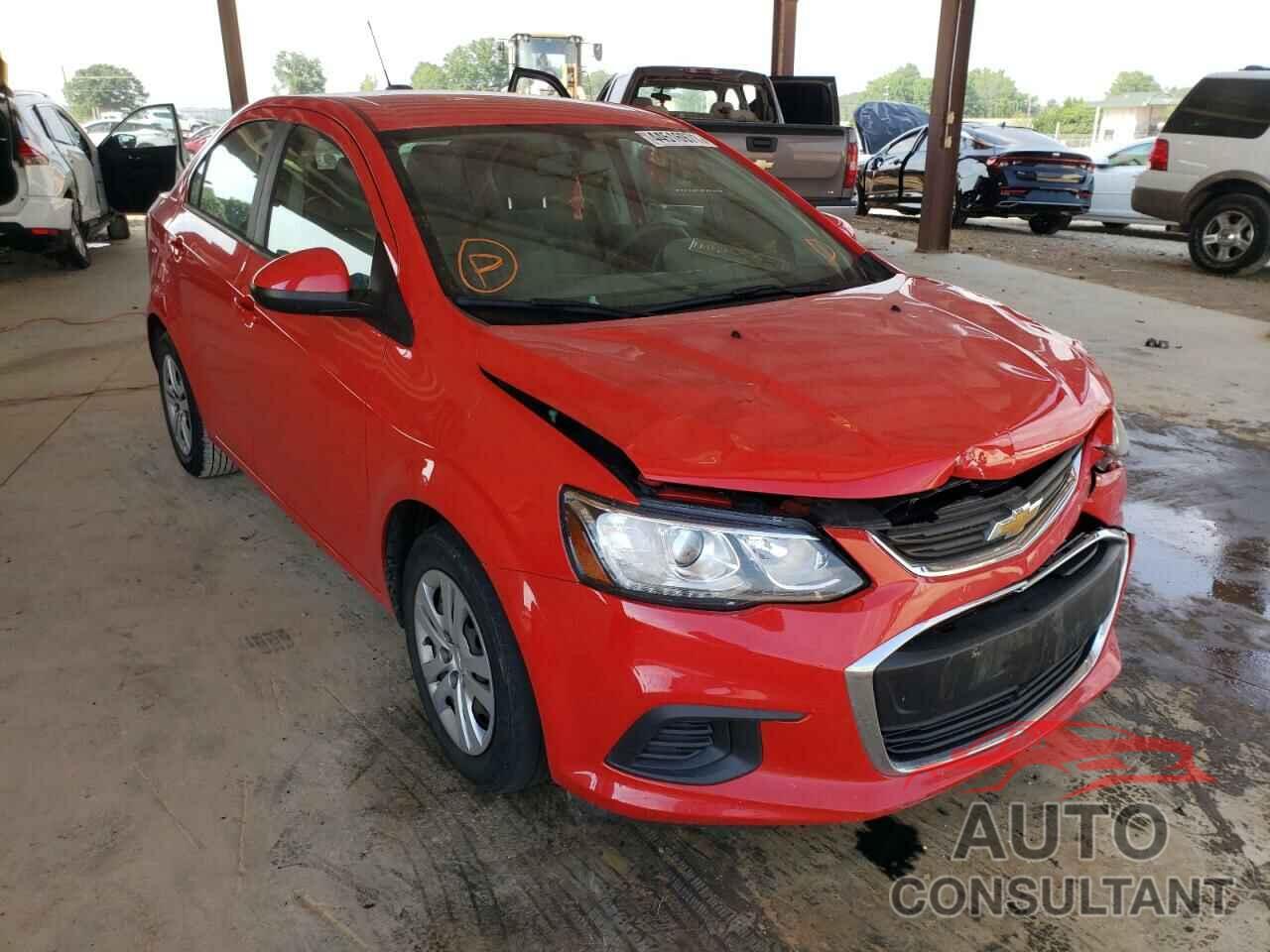 CHEVROLET SONIC 2017 - 1G1JB5SH2H4172204