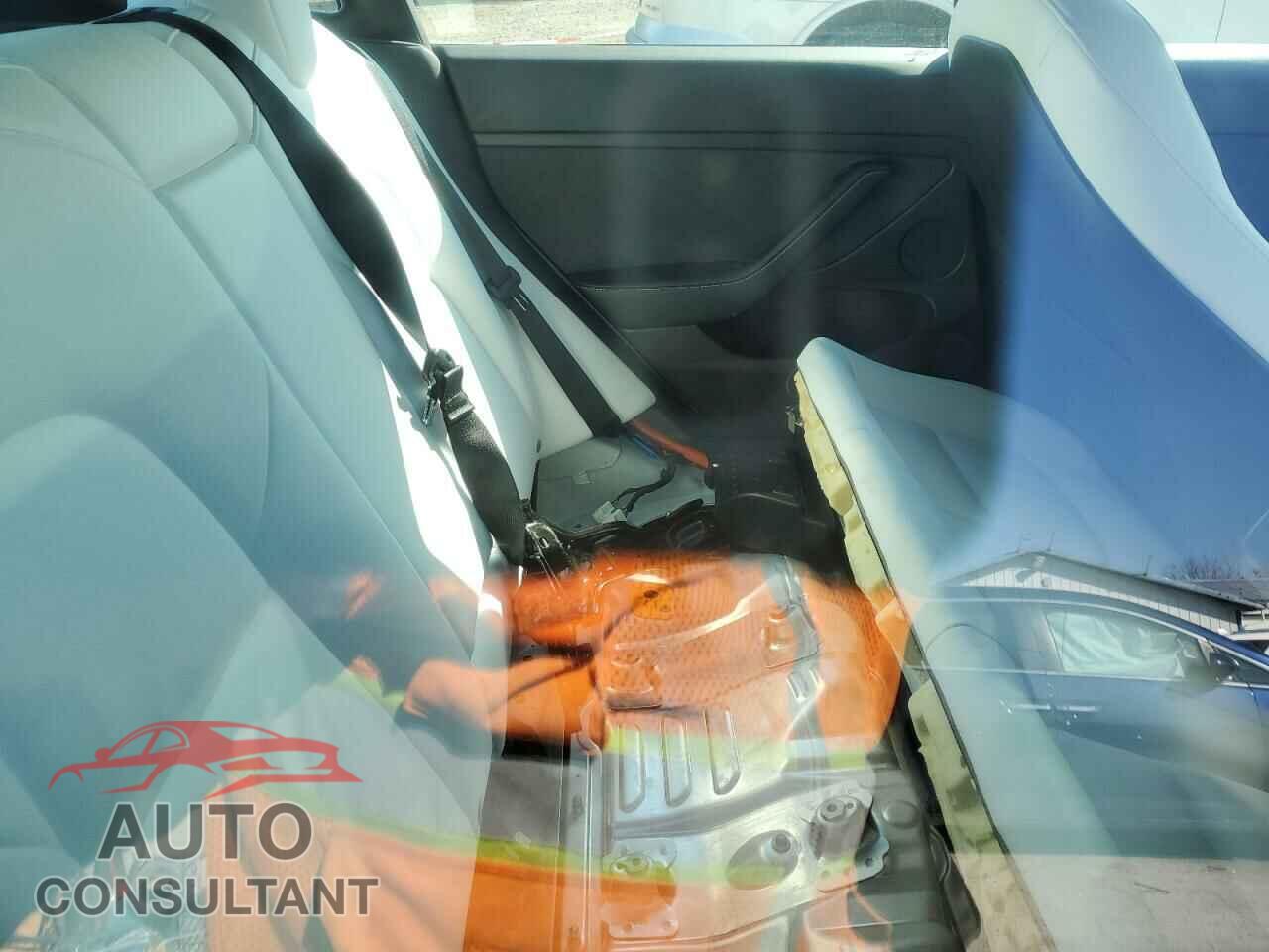 TESLA MODEL 3 2021 - 5YJ3E1EB7MF046835