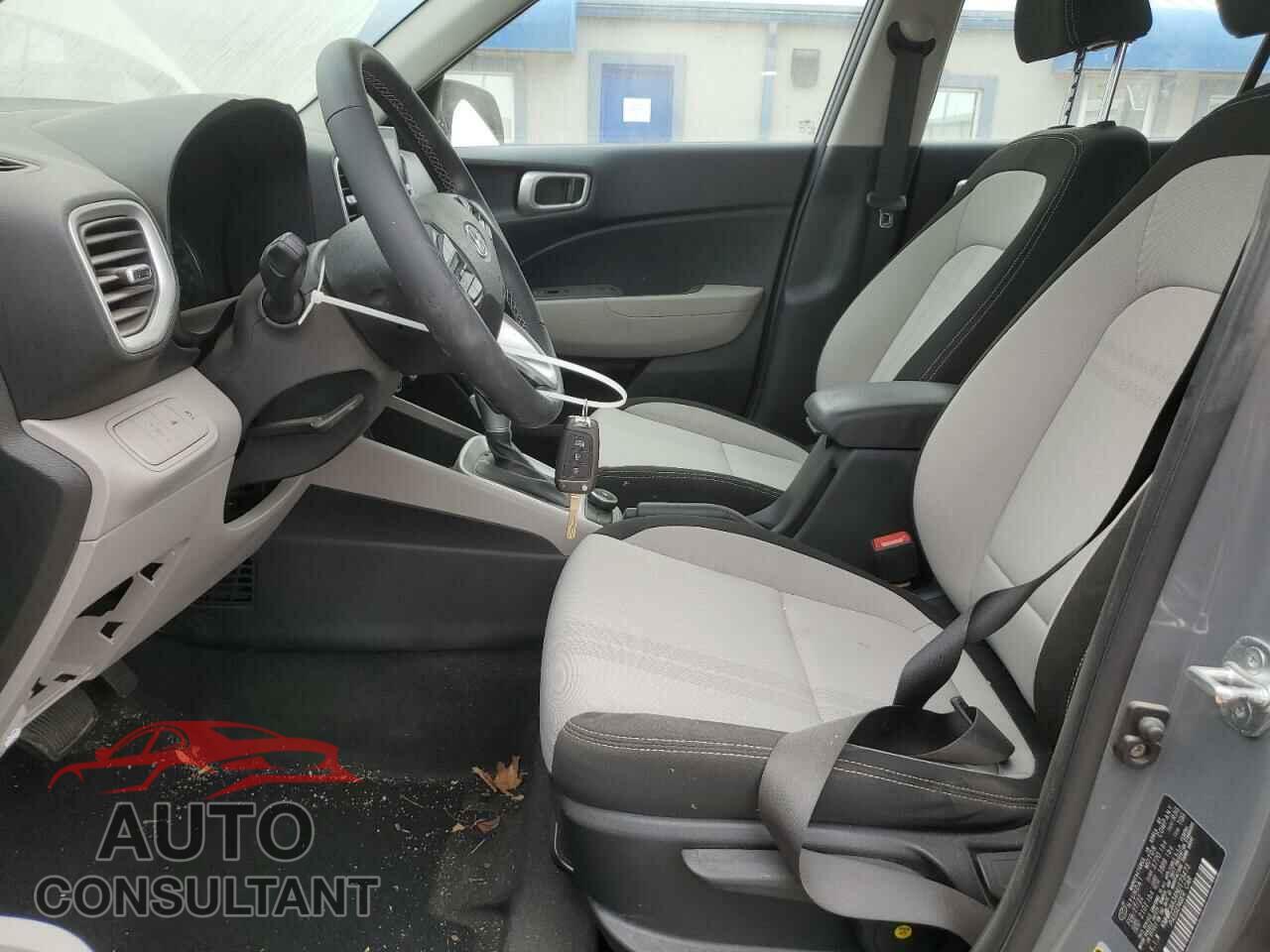 HYUNDAI VENUE 2022 - KMHRC8A34NU173473
