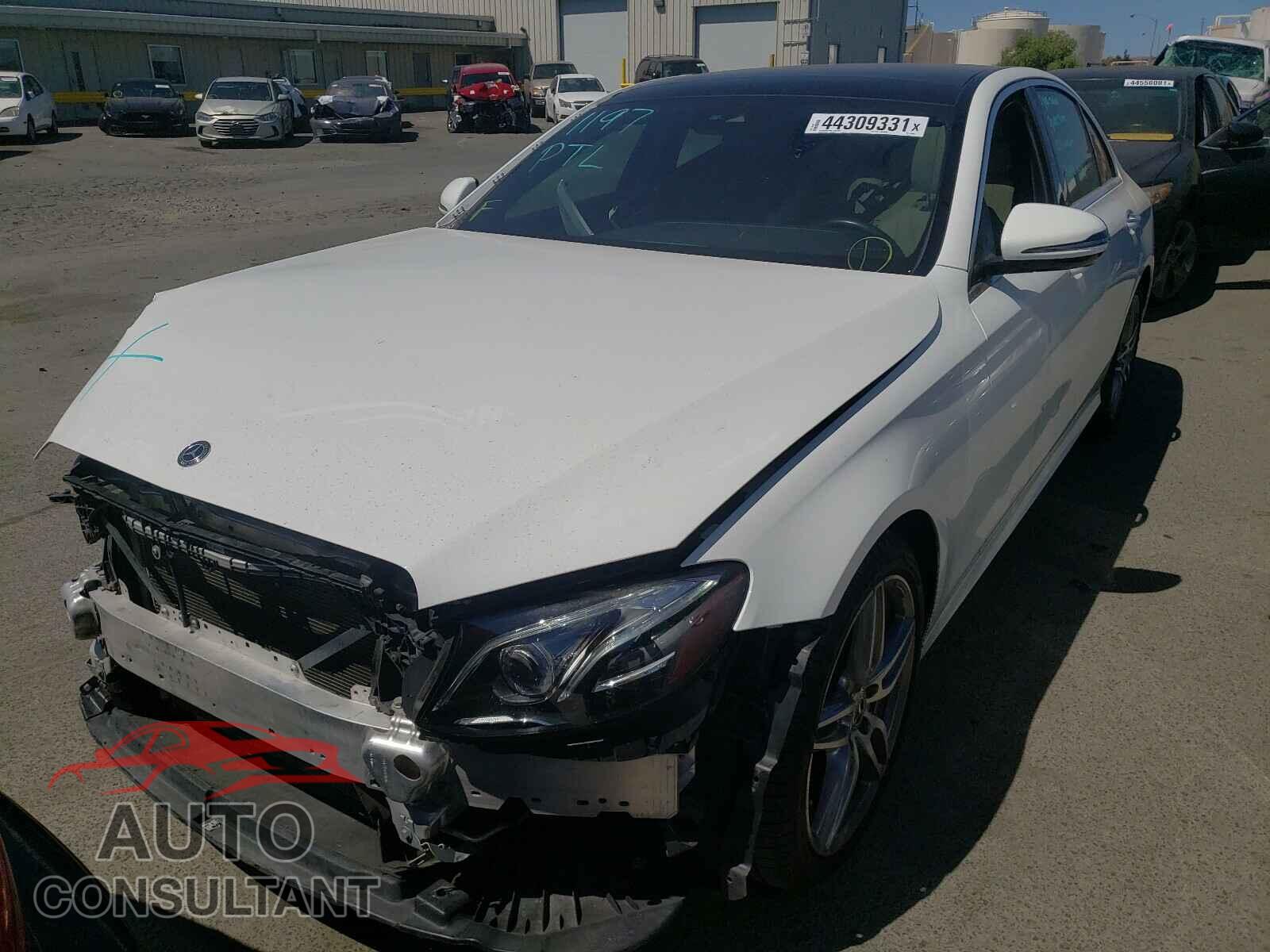 MERCEDES-BENZ E CLASS 2017 - WDDZF4JB2HA240658