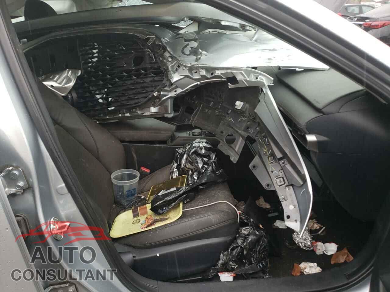 MAZDA 3 2020 - 3MZBPACL6LM131707