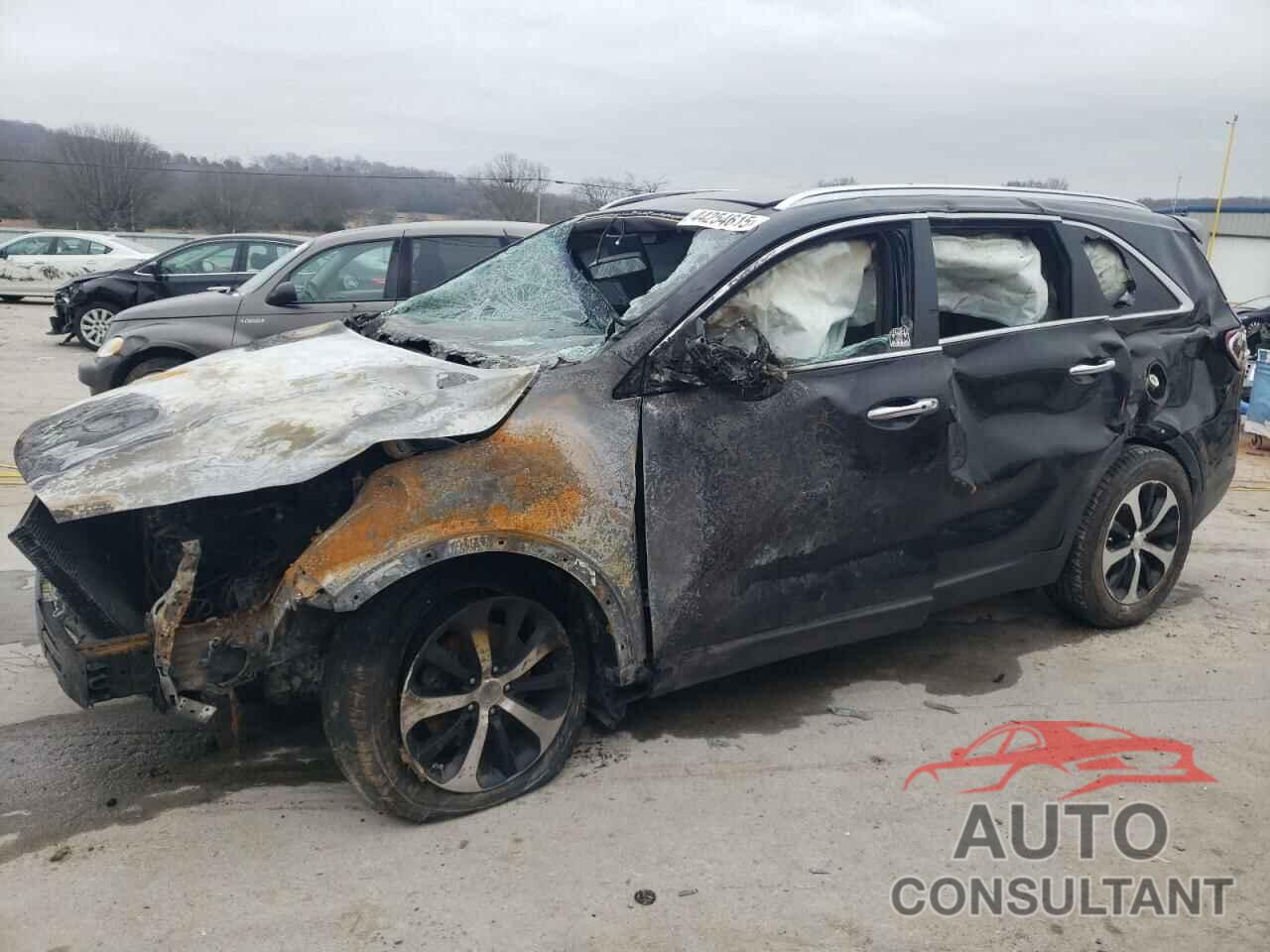 KIA SORENTO 2018 - 5XYPH4A56JG354691