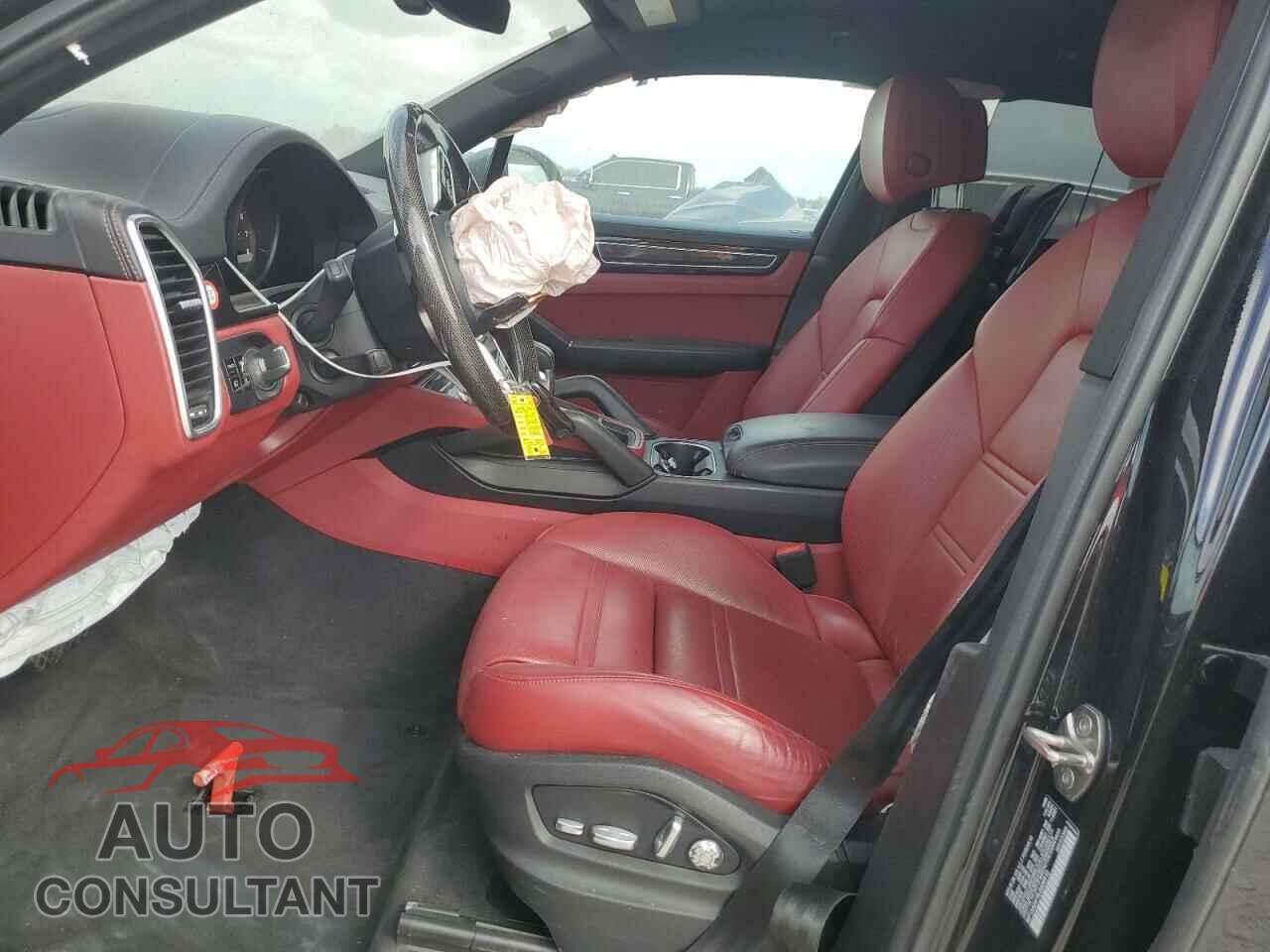 PORSCHE CAYENNE 2020 - WP1AA2AY9LDA09910