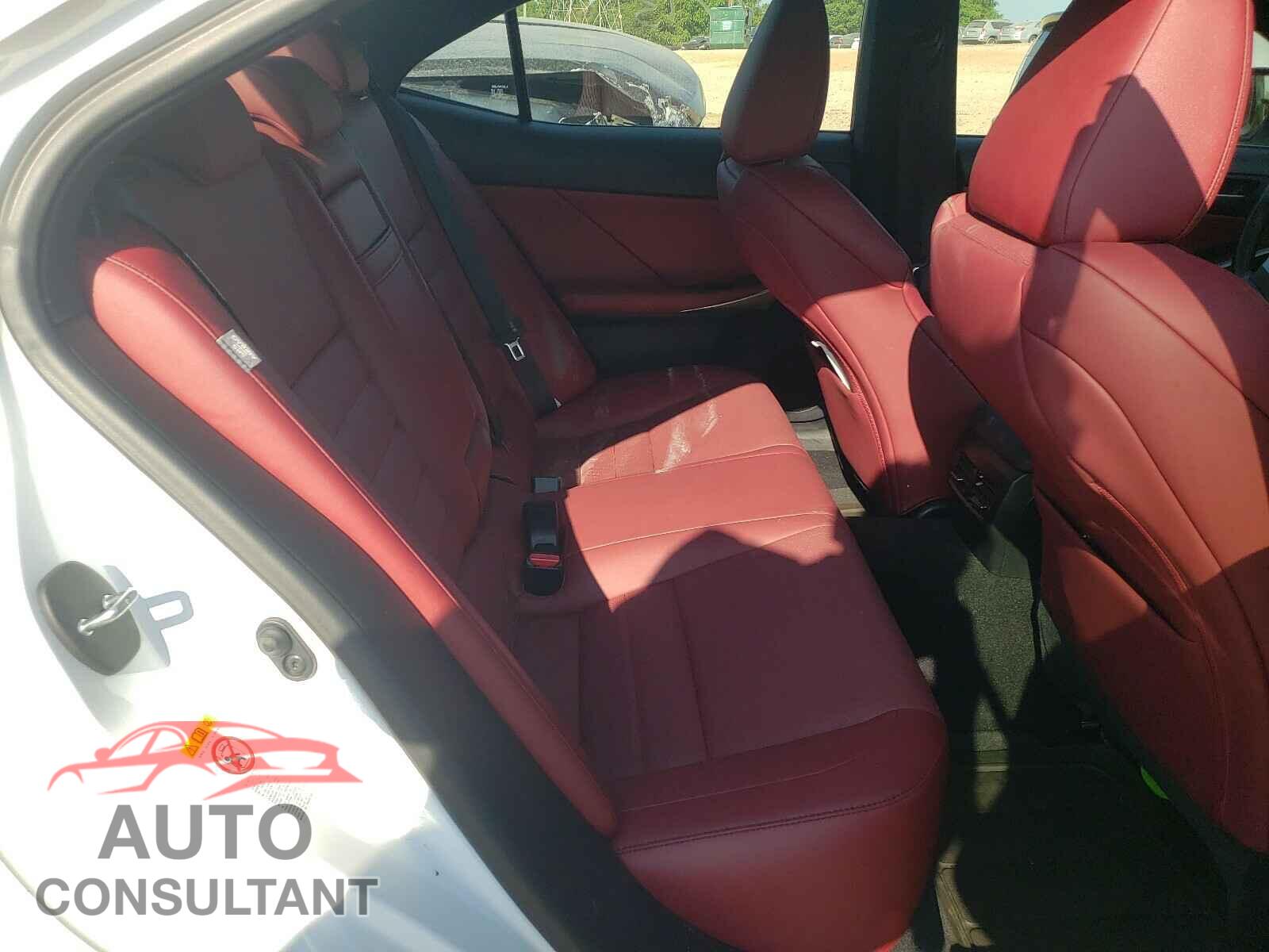 LEXUS IS 2017 - JTHCM1D20H5020281