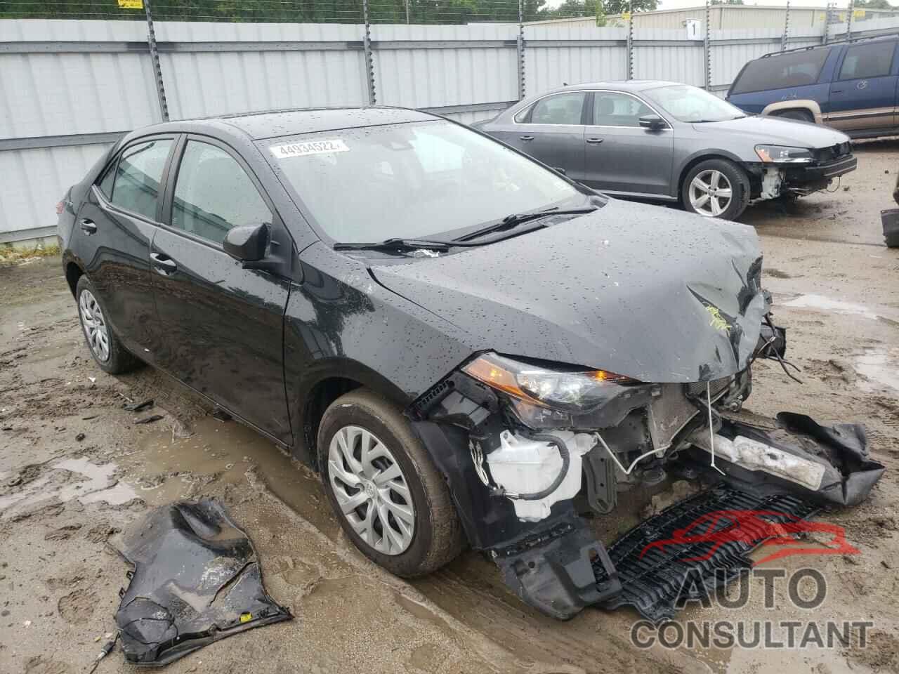 TOYOTA COROLLA 2017 - 2T1BURHE5HC772495