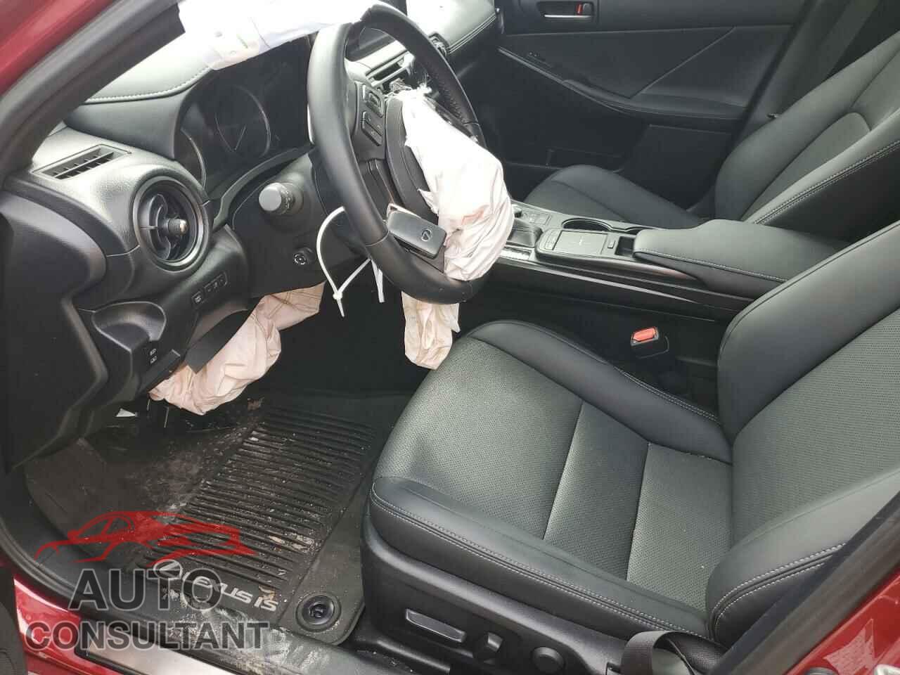 LEXUS IS 2023 - JTHDA1D20P5125981