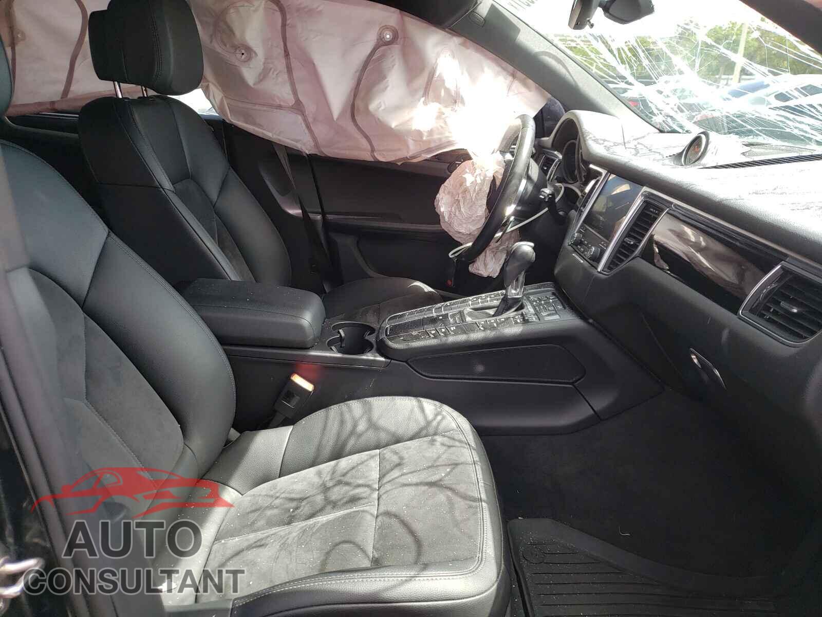 PORSCHE MACAN 2017 - WP1AA2A59HLB04051