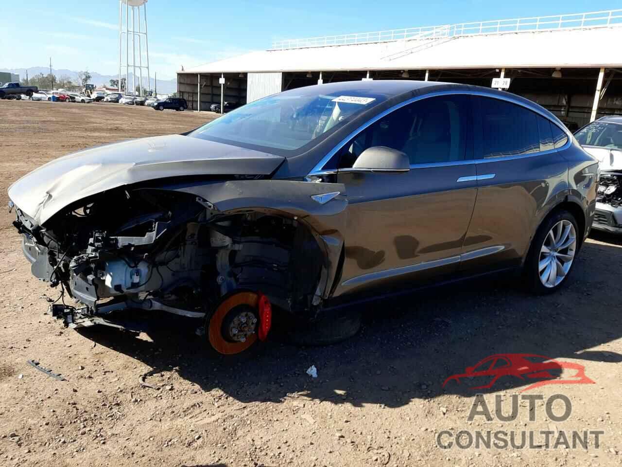 TESLA MODEL X 2016 - 5YJXCBE45GFS00493