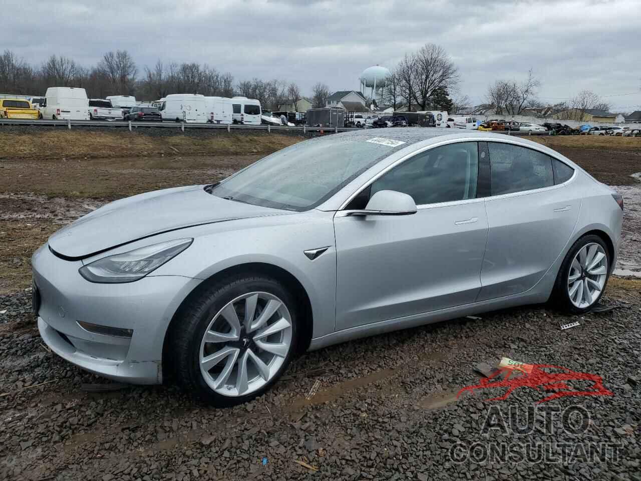 TESLA MODEL 3 2018 - 5YJ3E1EB1JF121377