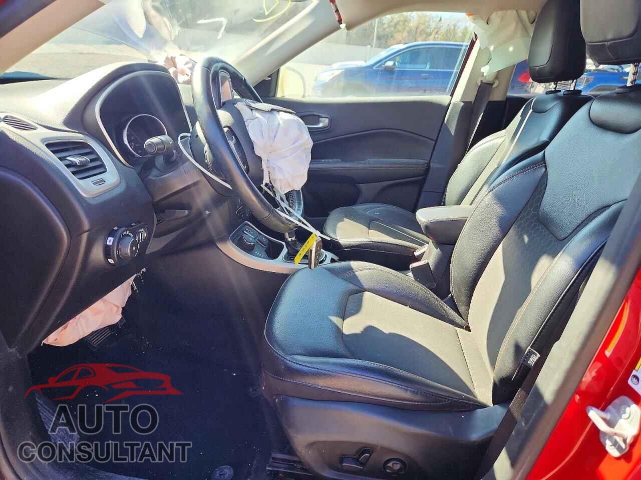JEEP COMPASS 2020 - 3C4NJDBB7LT145486