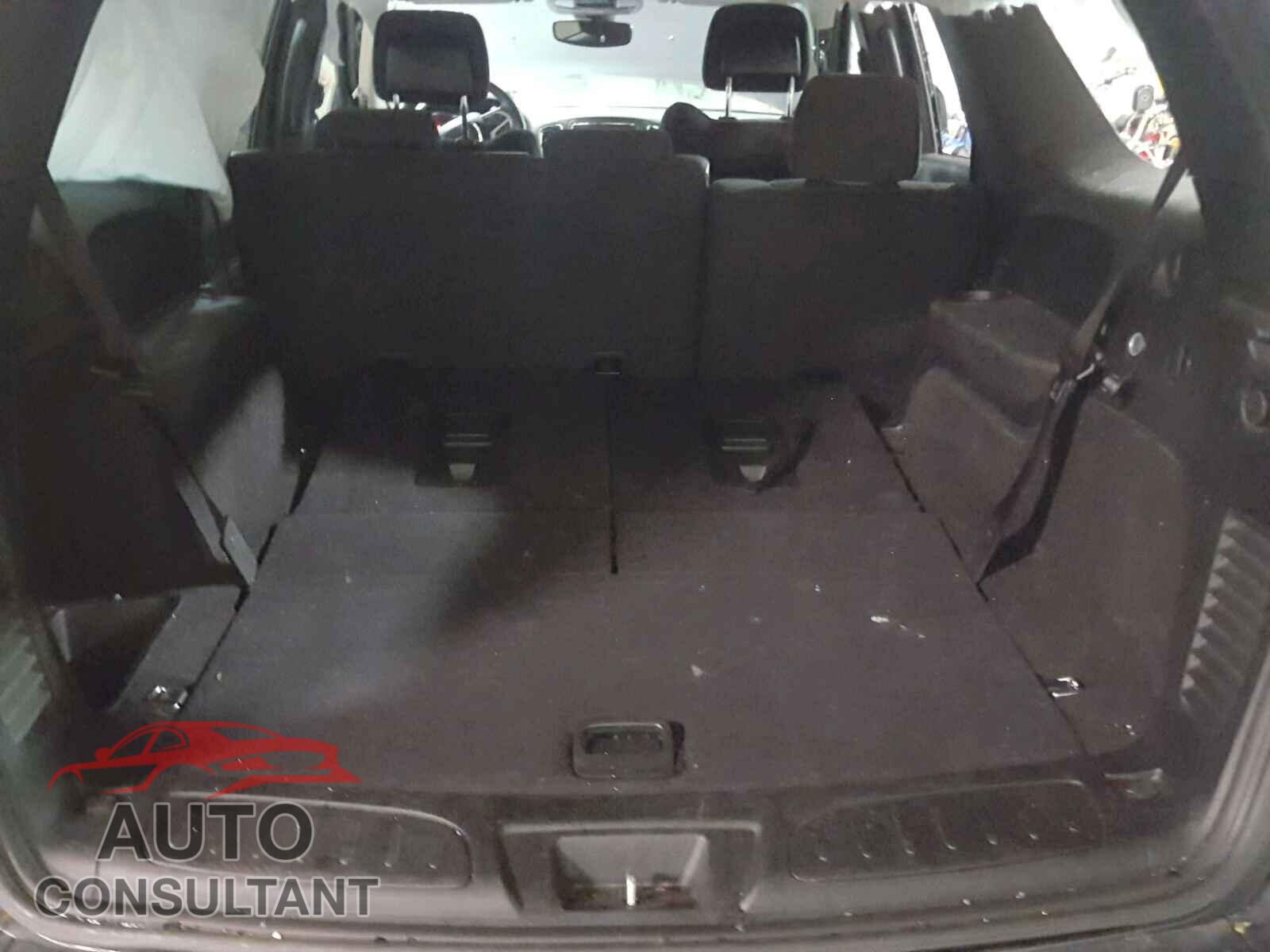 DODGE DURANGO SXT 2017 - 1C4RDJAG0HC828170