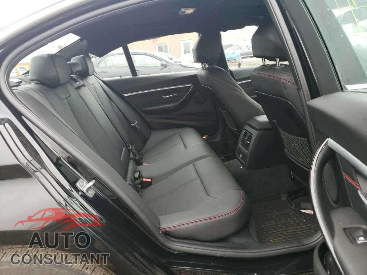 BMW 3 SERIES 2017 - WBA8D9C30HA003937
