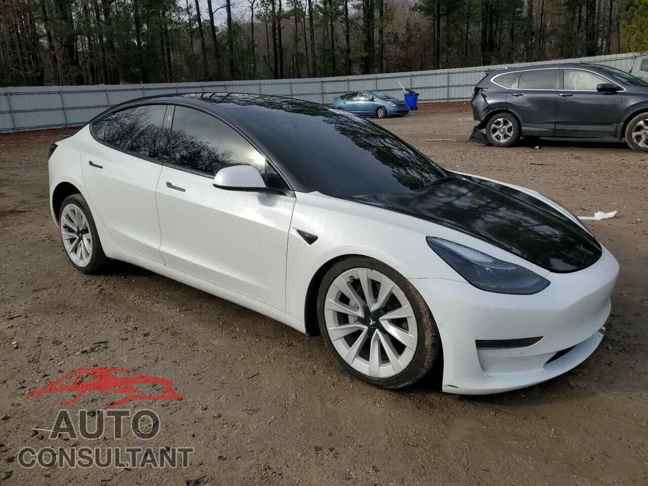 TESLA MODEL 3 2022 - 5YJ3E1EA9NF290267