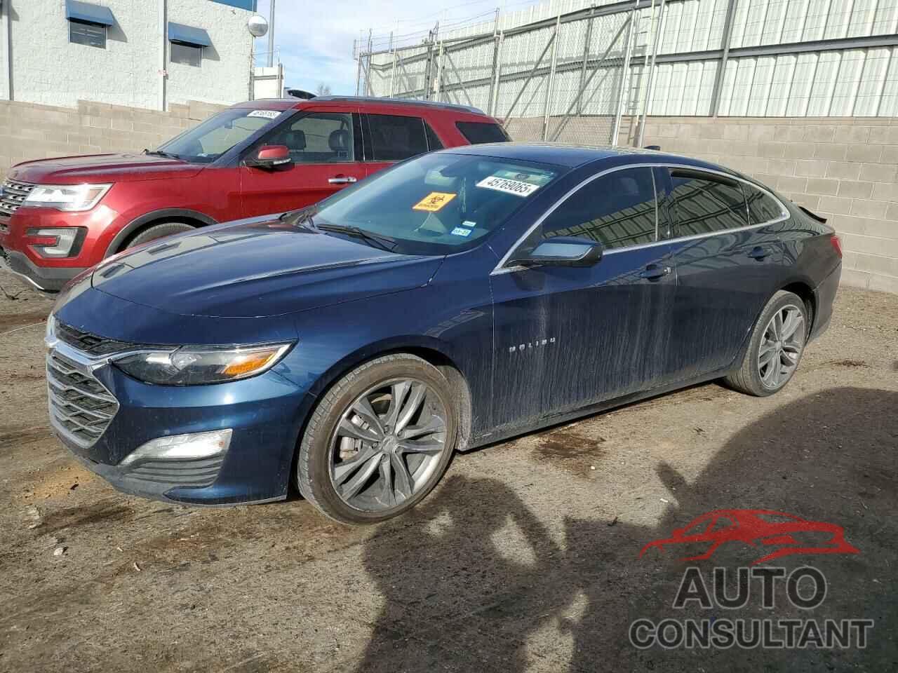 CHEVROLET MALIBU 2021 - 1G1ZD5ST6MF018899