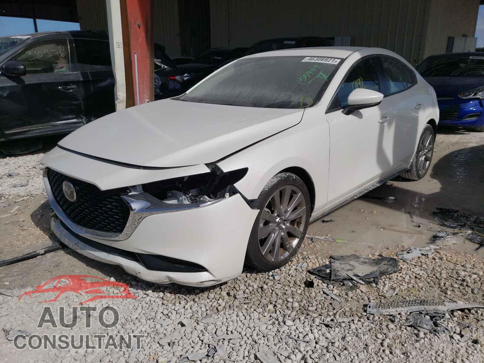 MAZDA 3 2019 - JM1BPBDM5K1115056