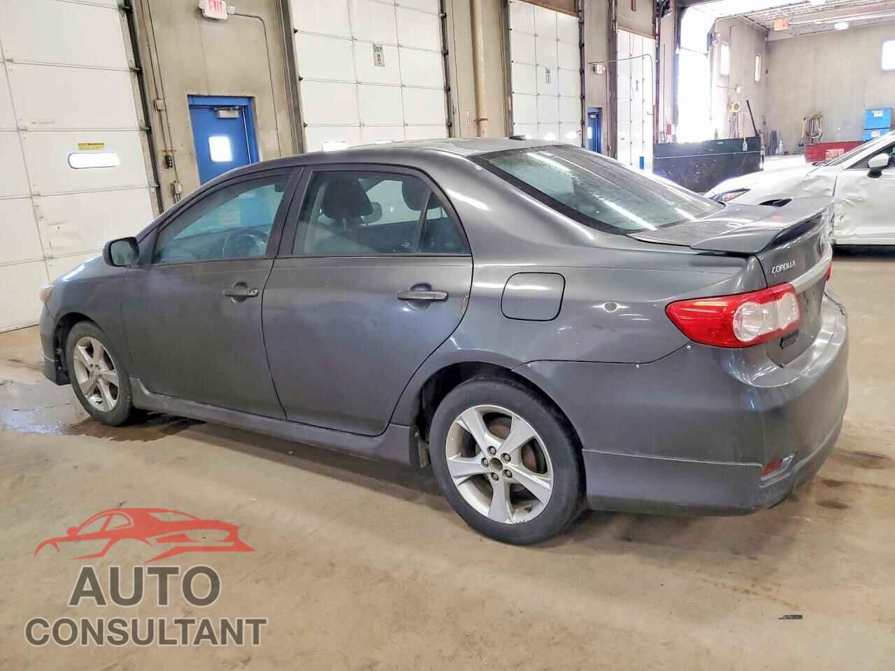 TOYOTA COROLLA 2011 - 2T1BU4EEXBC579726