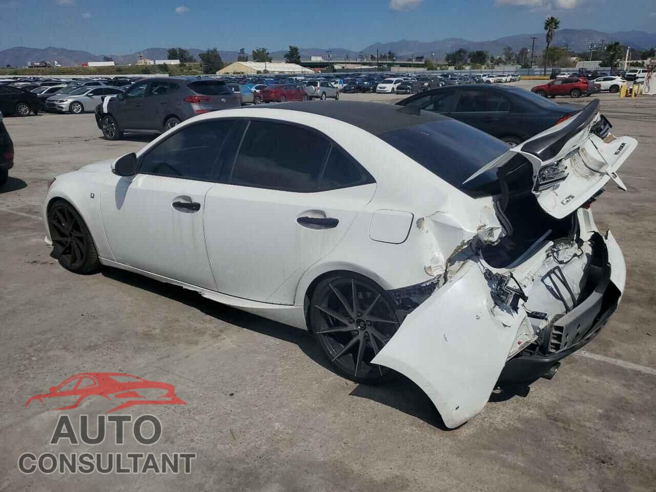 LEXUS IS 2016 - JTHBA1D25G5038682