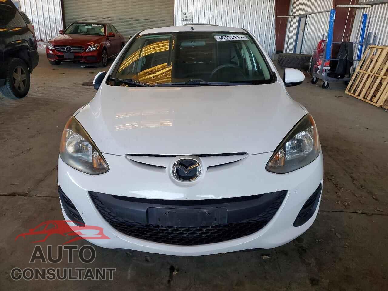 MAZDA 2 2011 - JM1DE1HZ2B0130635