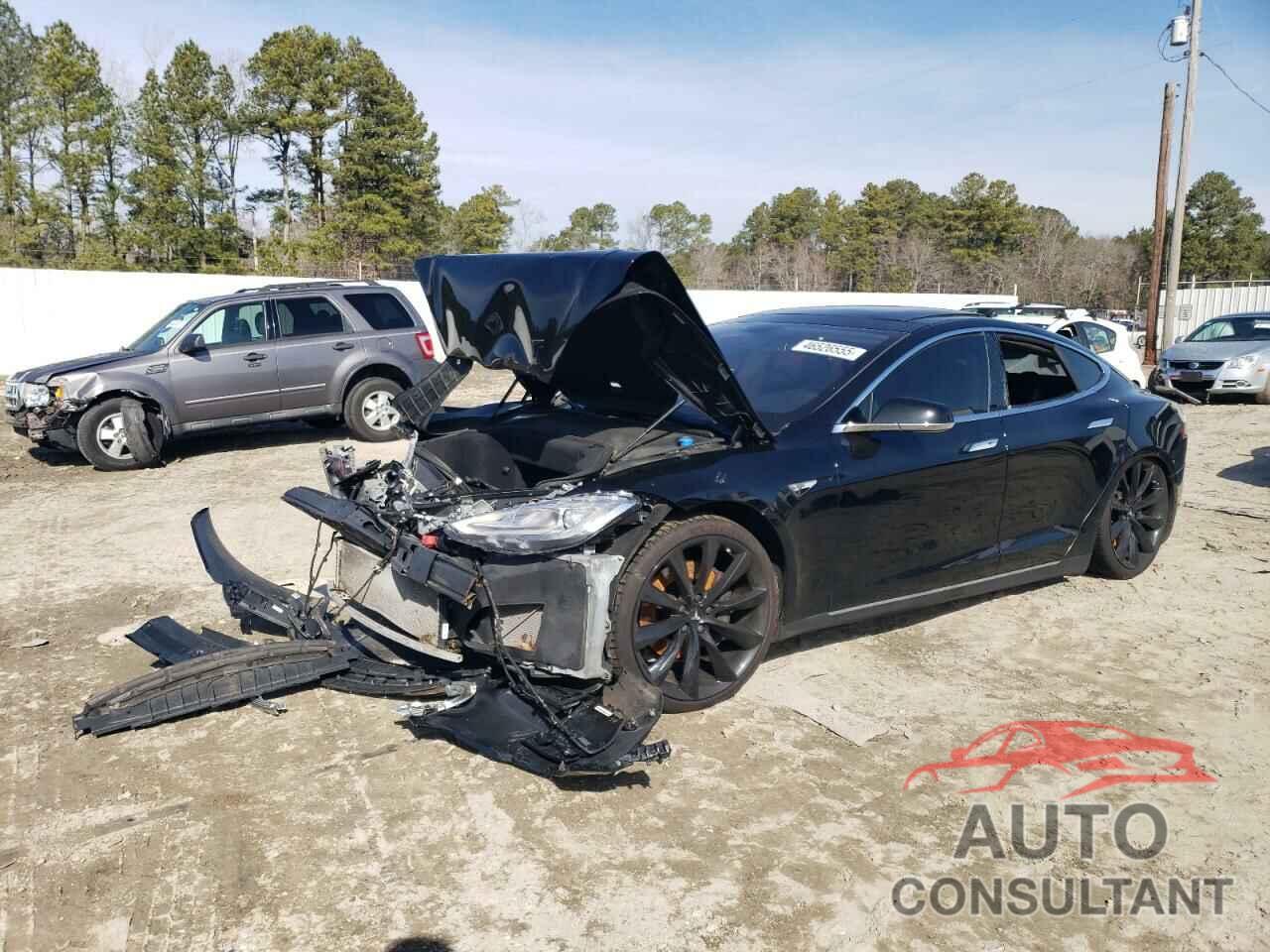 TESLA MODEL S 2013 - 5YJSA1DP8DFP05364