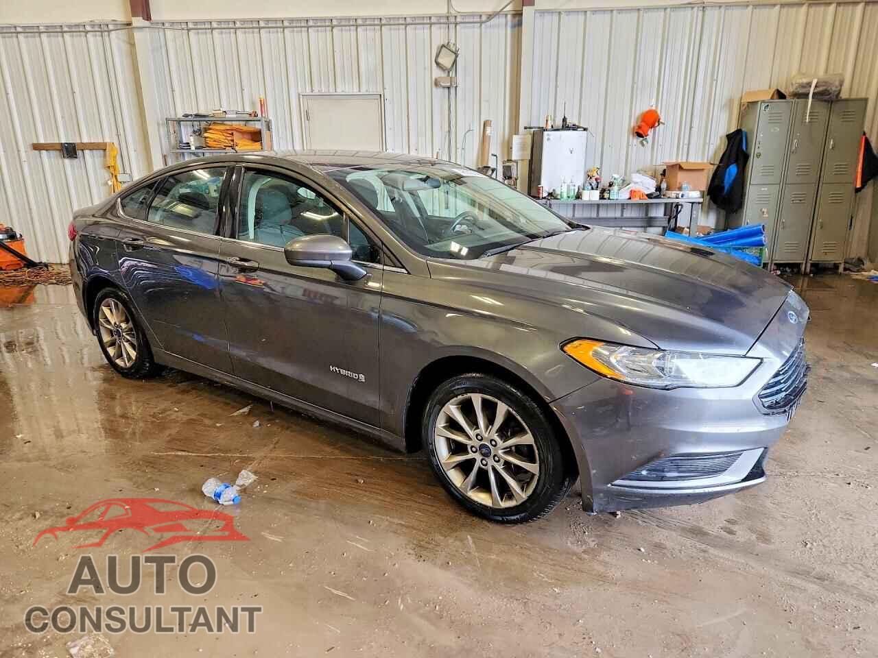 FORD FUSION 2017 - 3FA6P0LU0HR217005