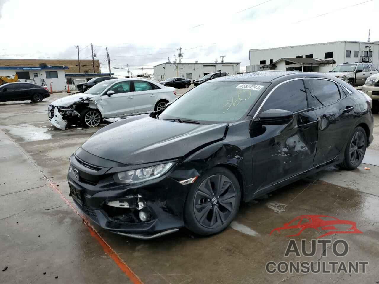 HONDA CIVIC 2017 - SHHFK7H54HU409479