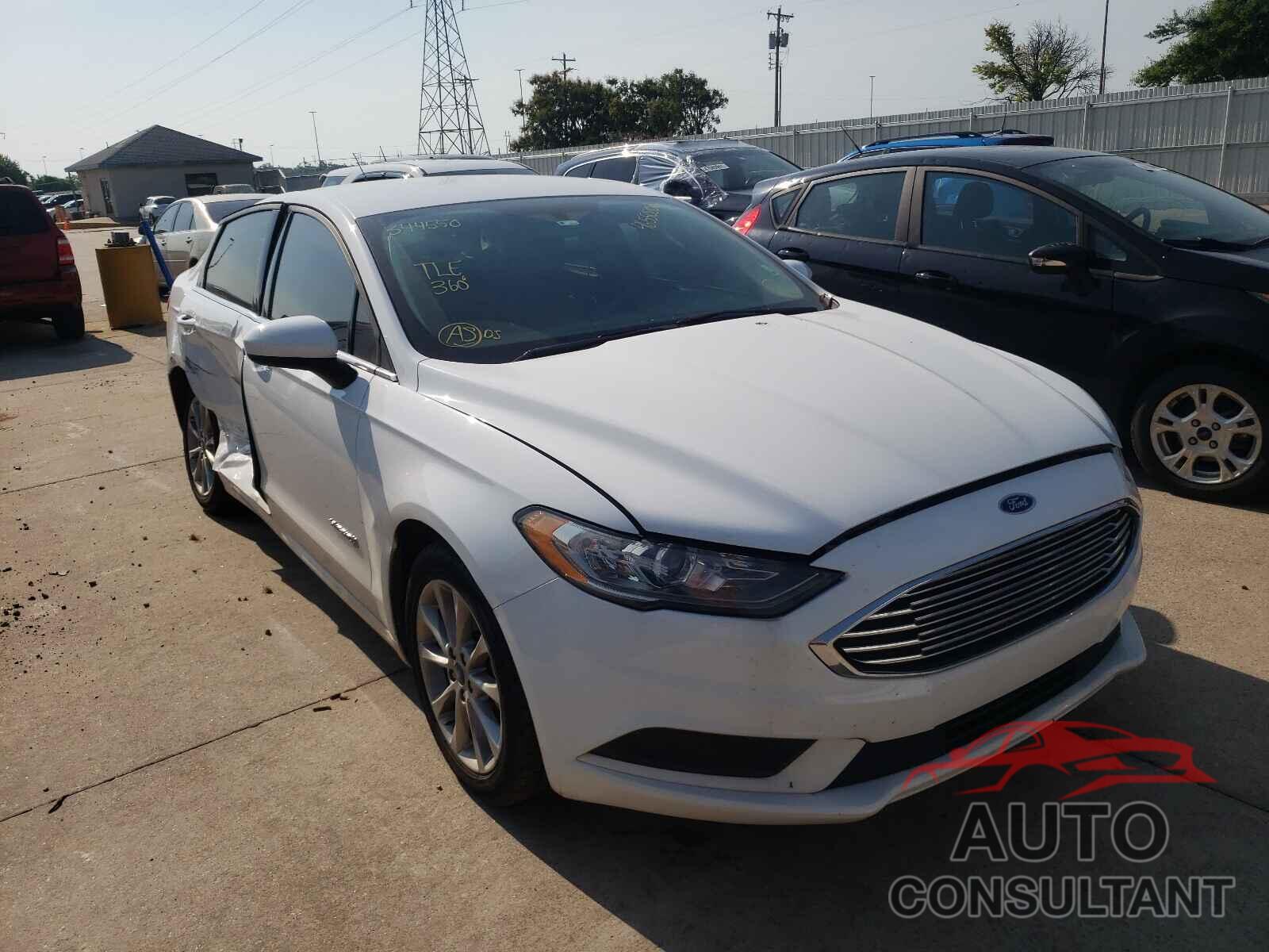 FORD FUSION 2017 - 3FA6P0LU2HR344550