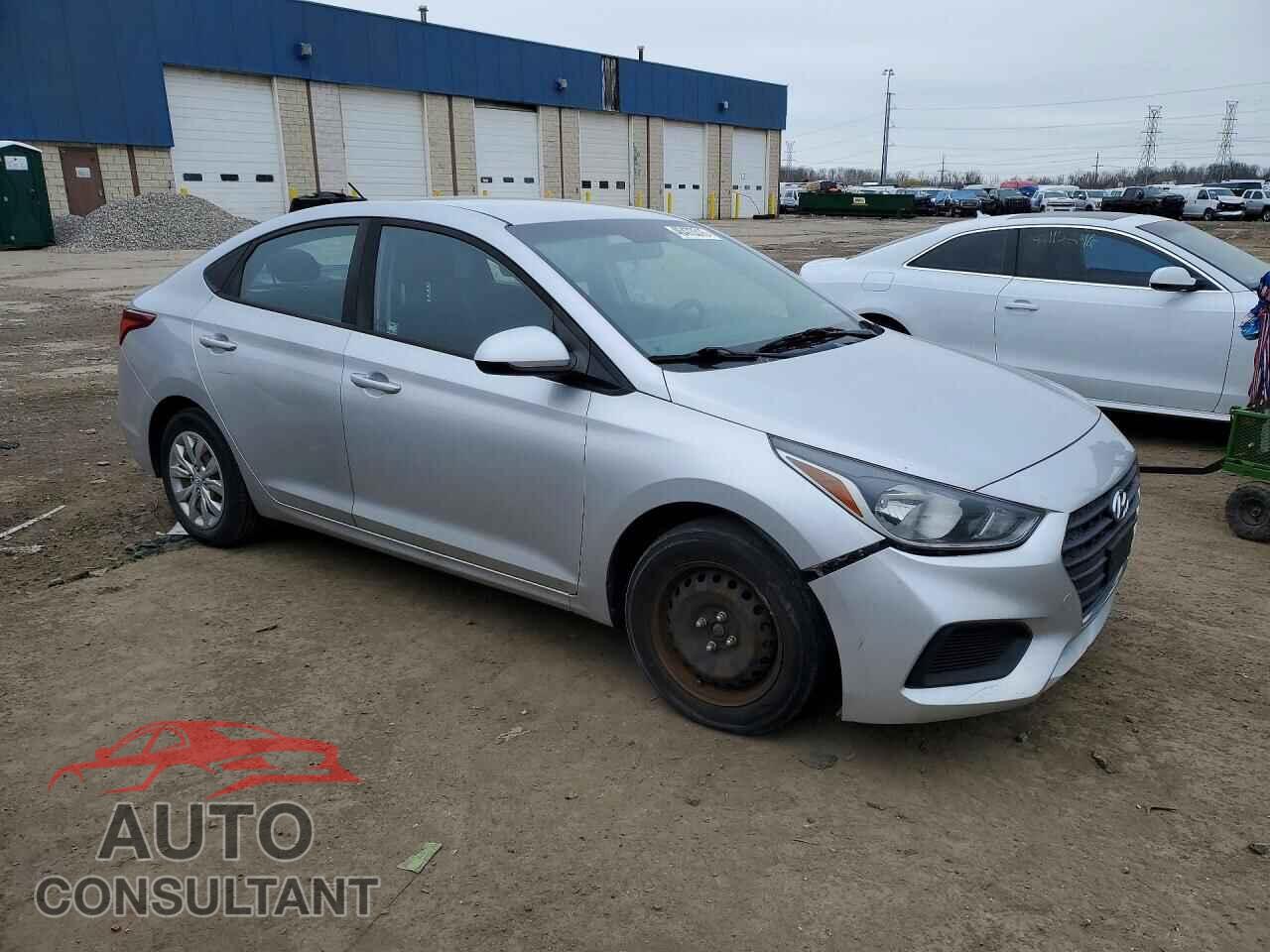 HYUNDAI ACCENT 2018 - 3KPC24A31JE029068