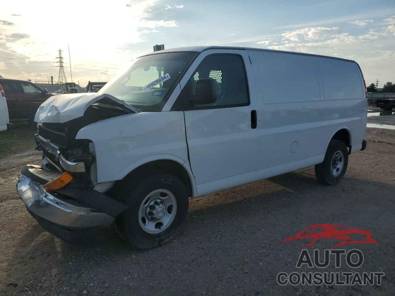 CHEVROLET EXPRESS 2018 - 1GCWGAFG5J1910559