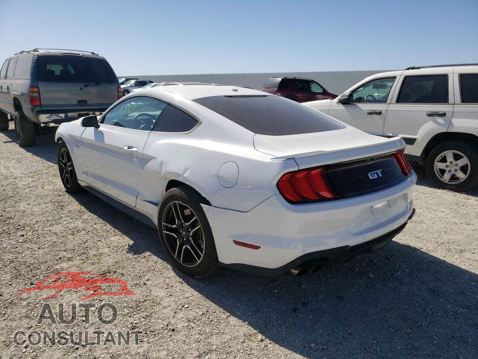 FORD MUSTANG 2019 - 1FA6P8CF4K5197769