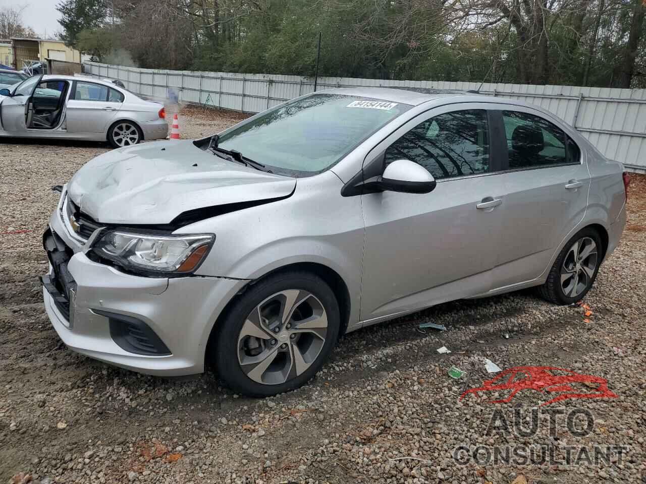 CHEVROLET SONIC 2018 - 1G1JD5SBXJ4103028