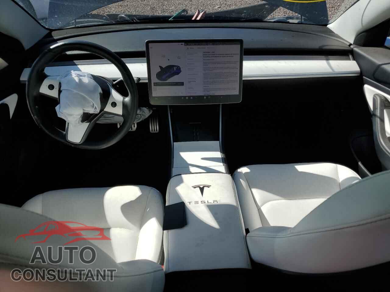 TESLA MODEL 3 2019 - 5YJ3E1EBXKF393380