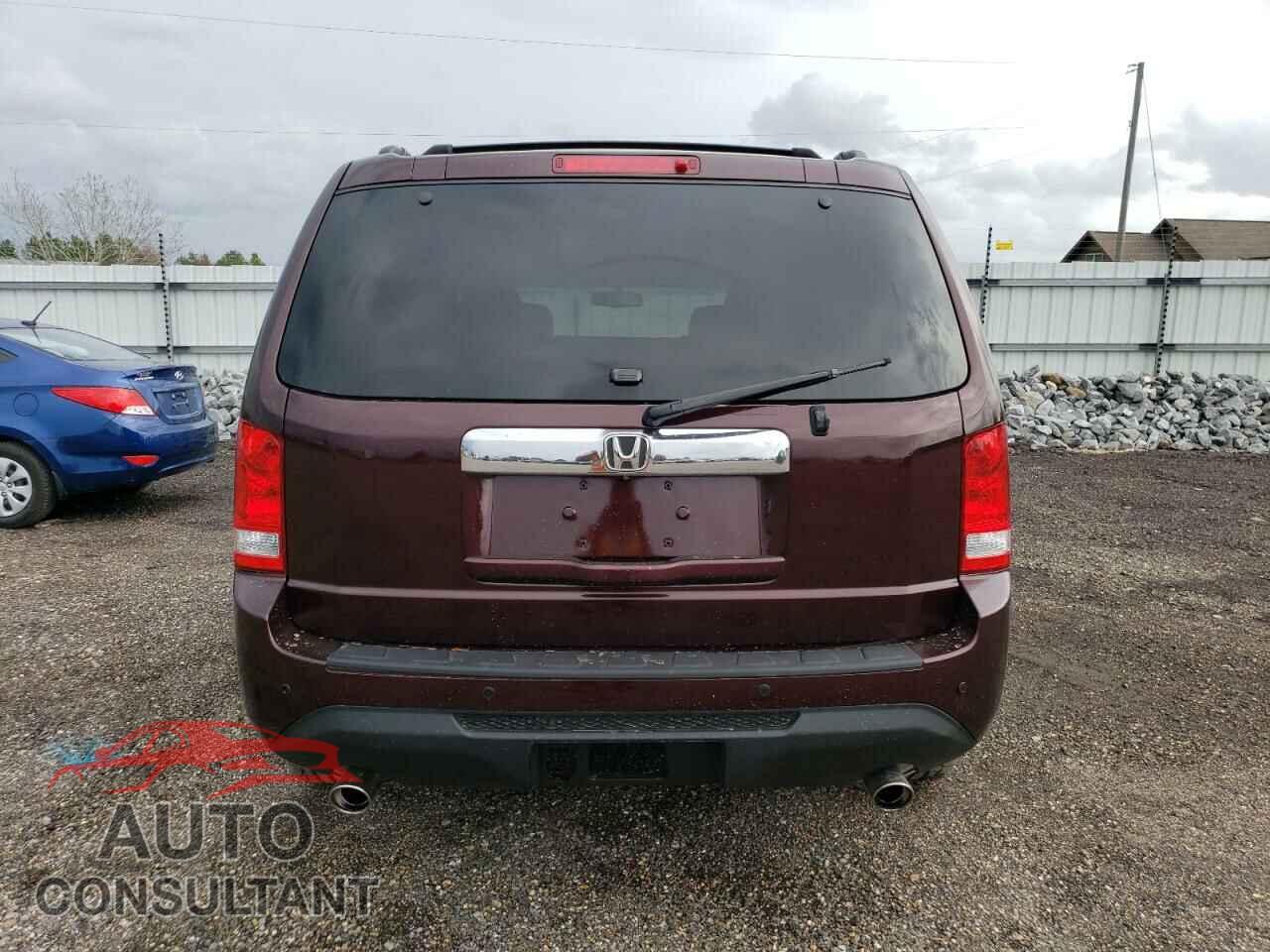 HONDA PILOT 2015 - 5FNYF3H95FB022107