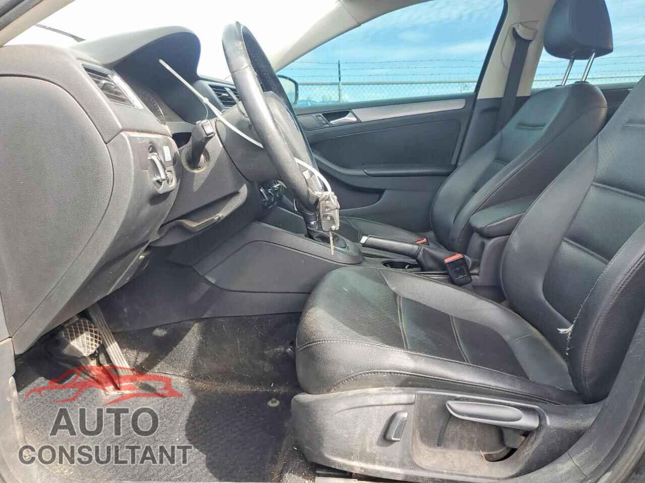 VOLKSWAGEN JETTA 2014 - 3VWLL7AJ1EM378625